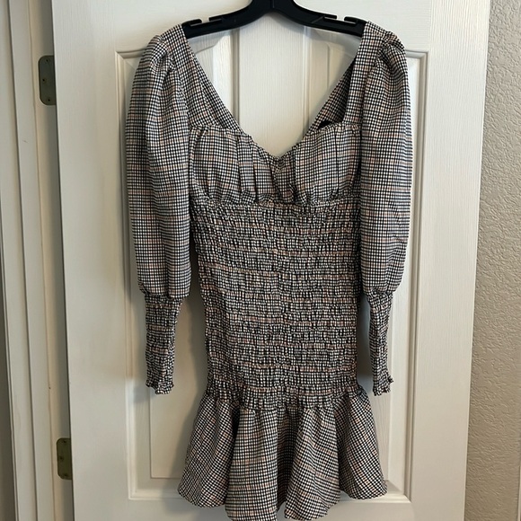 PrettyLittleThing NWT plaid smocked dress size 10 - Picture 1 of 8